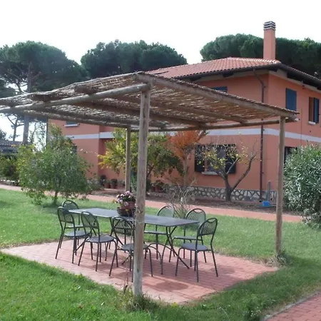La Fattoria Di 4*
